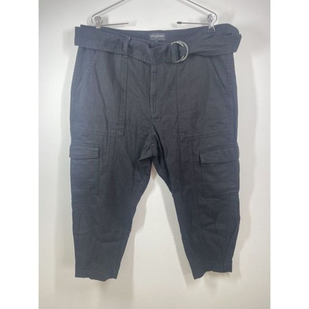 Banana Republic Women’s Size 16 P Black Relaxed Surplus Cargo Crop Utility Pants